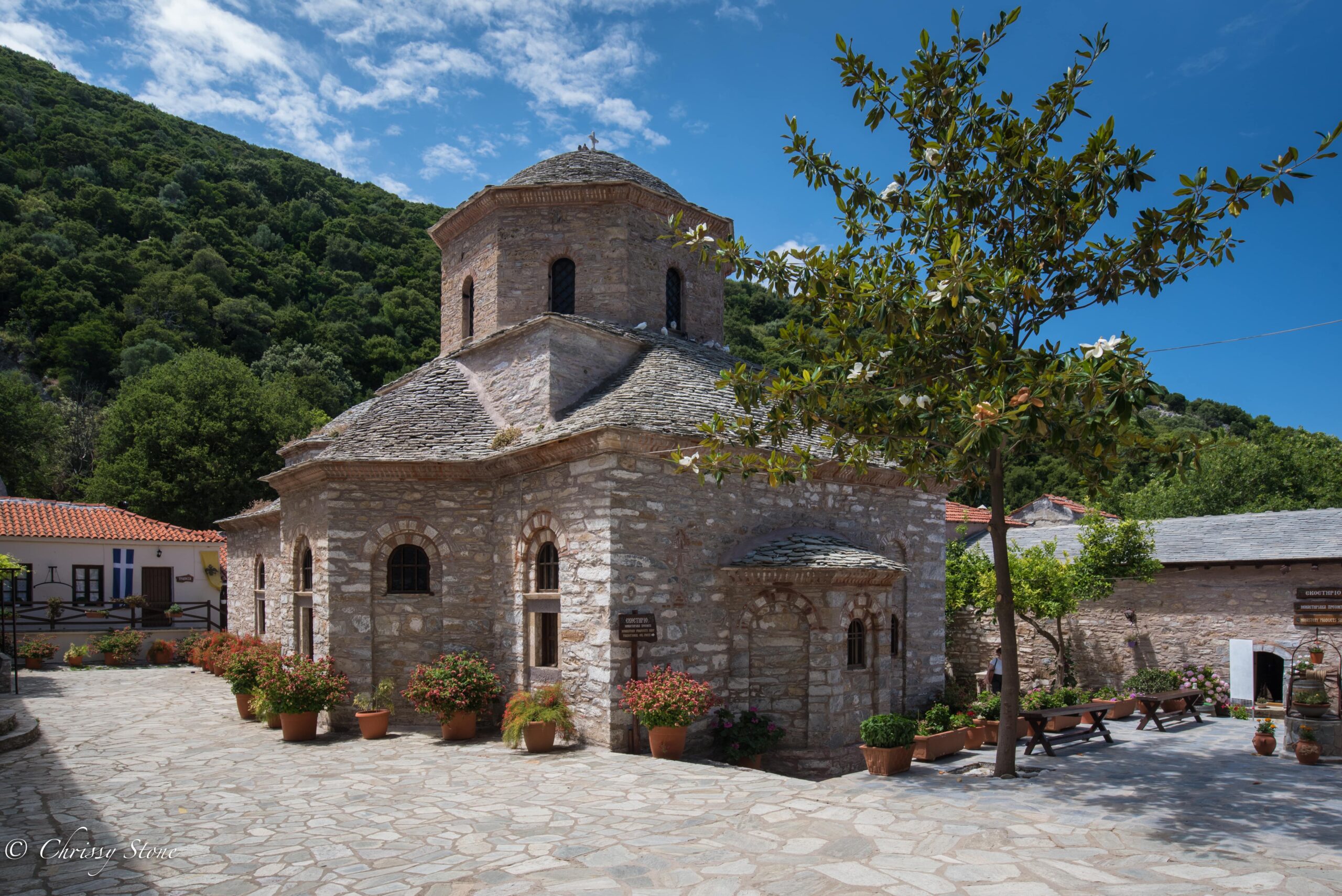 CMS 0574 1 min scaled Skiathos Symbol Villas